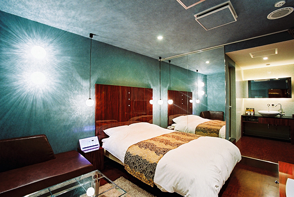 HOTEL LEEBE(ホテル リーベ イブ&モア)